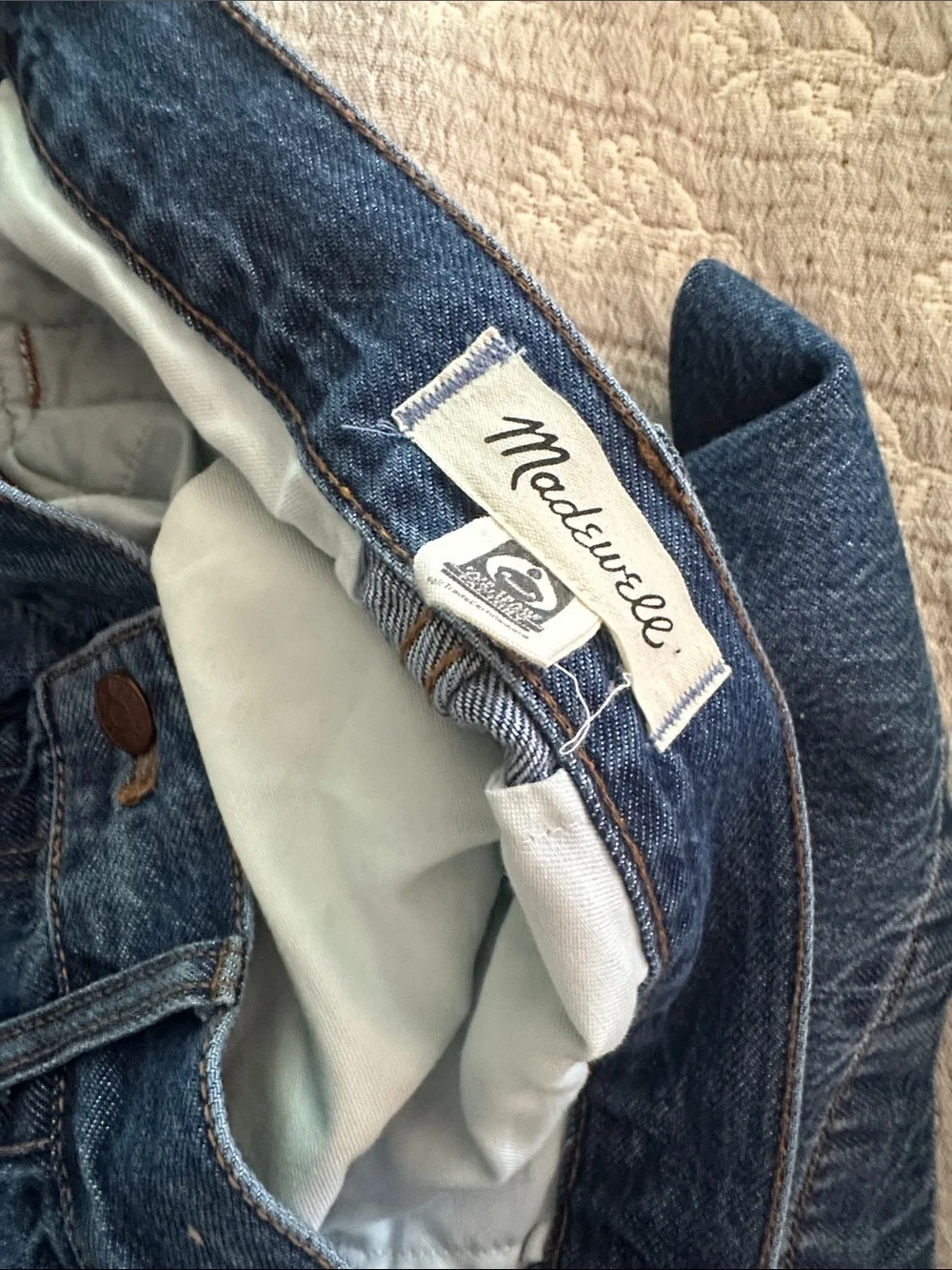 Madewell The Harlow Wide-Leg Jean: Airy Denim Edition - Picture 6 of 8